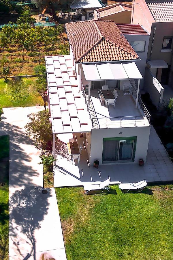 Brunello Seaside Apartments Лефкада Экстерьер фото