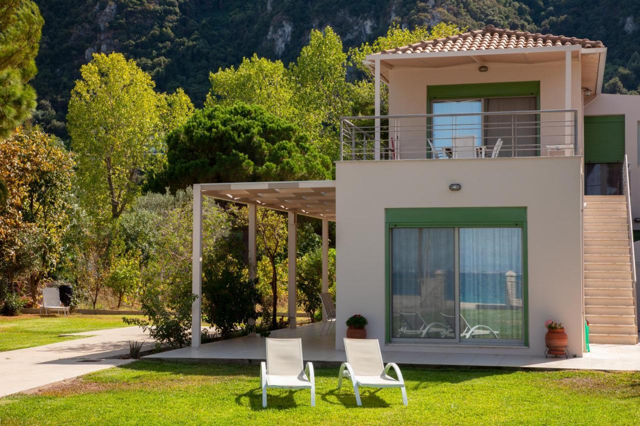 Brunello Seaside Apartments Лефкада Экстерьер фото